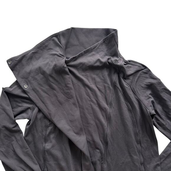 Lululemon Rulu Rally Wrap Black Size 4 Jacket Cardigan Gym Walking Mid-Length - Picture 4 of 7